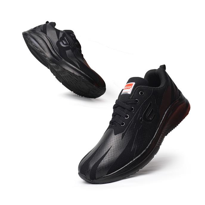 DORKS - Running Fast Full Black | Sepatu Running | Sneakers