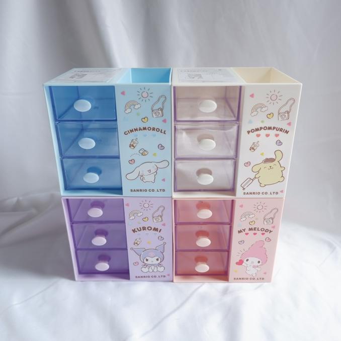 

Laci 3 Tingkat Karakter Kuromi My Melody Cinnamoroll Pompompurin