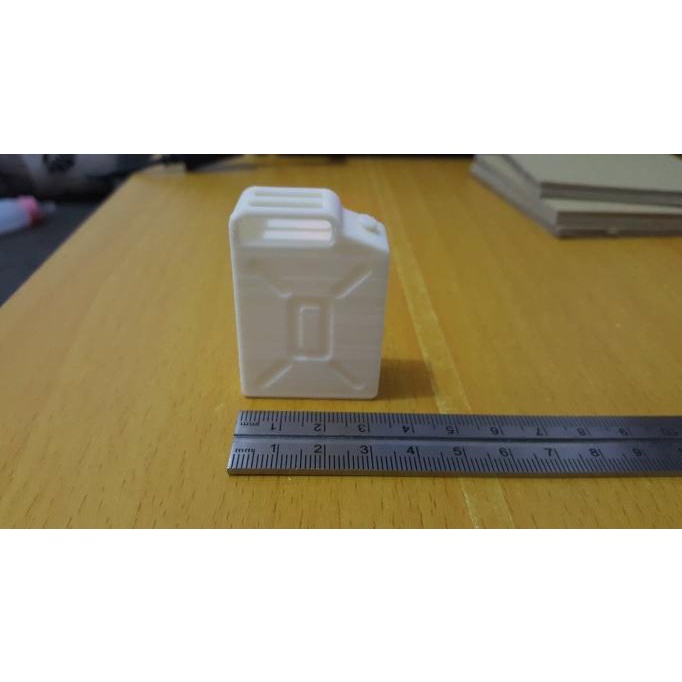 ------] Jerigen jerry can kompan tempat bensin diorama 1:10 1/10 offroad rc