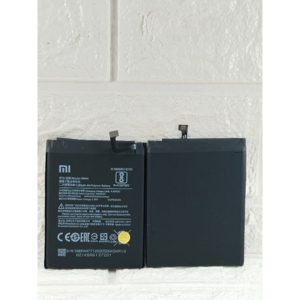 Baterai Xiaomi Redmi 5+ Redmi 5 Plus BN44 Baterai.