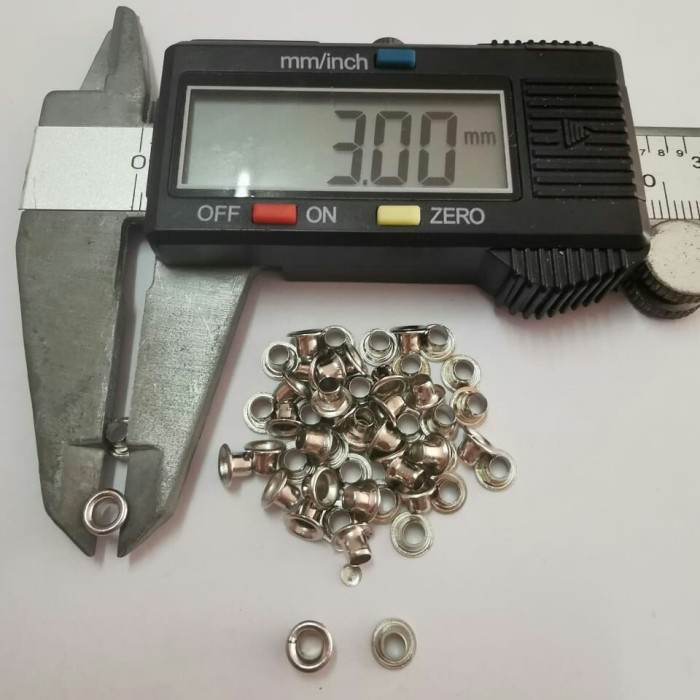 

Terlaris Mata Ayam 101 / Mata Eyelet 3Mm Nikel / 5000Pcs