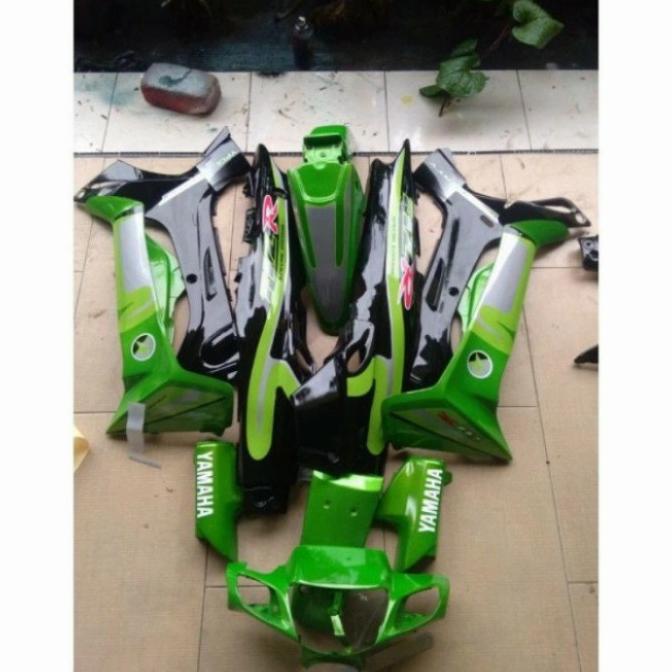 body halus full set yamaha fiz r hijau hitam