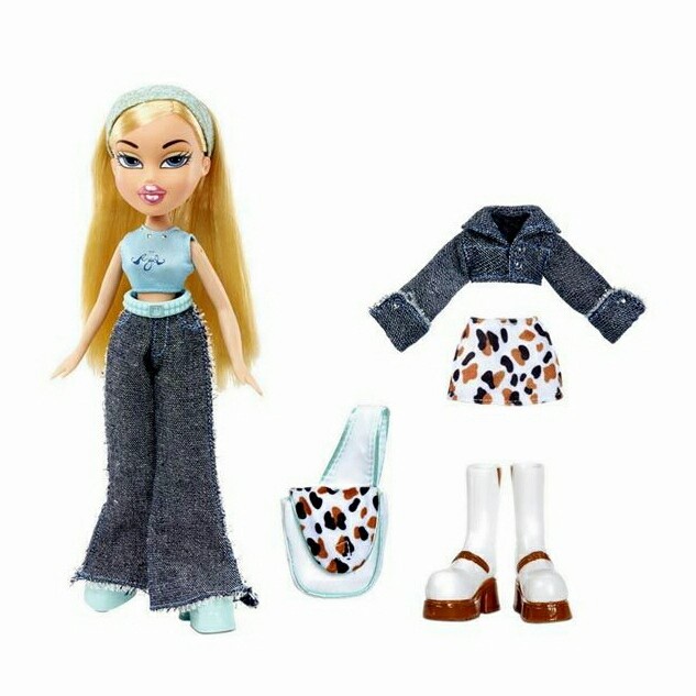 BRATZ ORIGINAL DOLL CLOE -573418