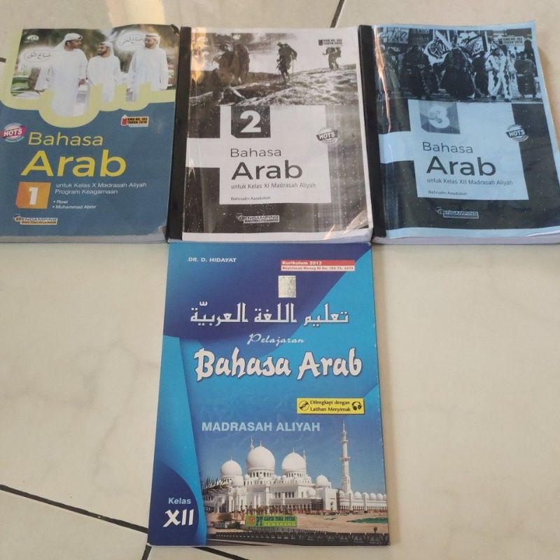 

(buku bekas/second) buku bahasa arab kelas 10, 11, 12 MA