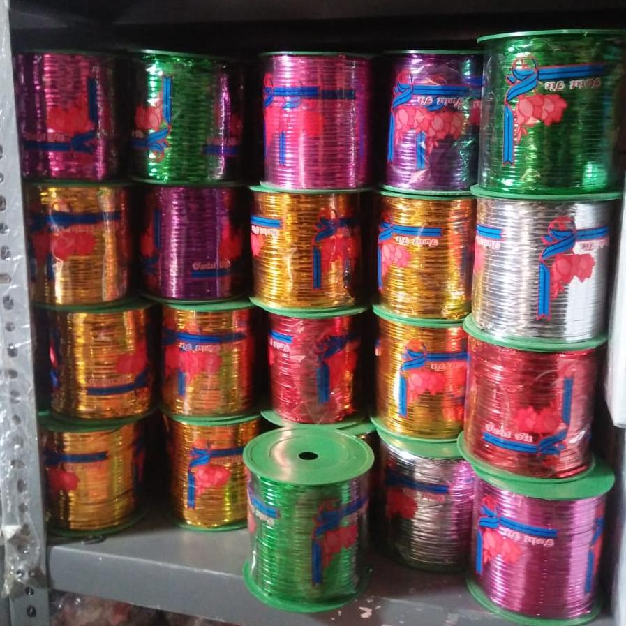 

Grosir Pita Kawat Warna Gulungan Besar Isi 500 Yard 450 Meter Untuk Pengikat Kemasan Dengan Bahan Metalik Wxy