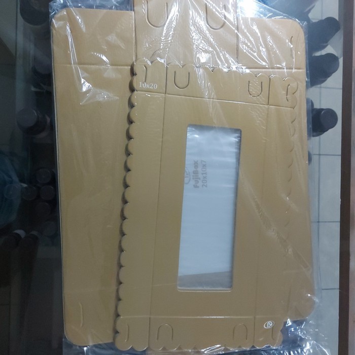 

Bestseller Dus Kue Warna Gold Uk 20X10