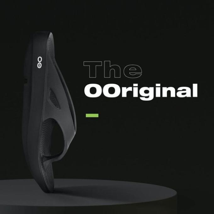 Oofos Unisex Sandal Ooriginal Thong BLack