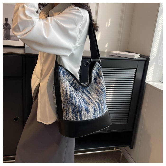 FLASH SALE LONDON BERRY BY HUER ~ TAS WANITA SAXUAN BUCKET BAG 9536-398BLUE TERBARU