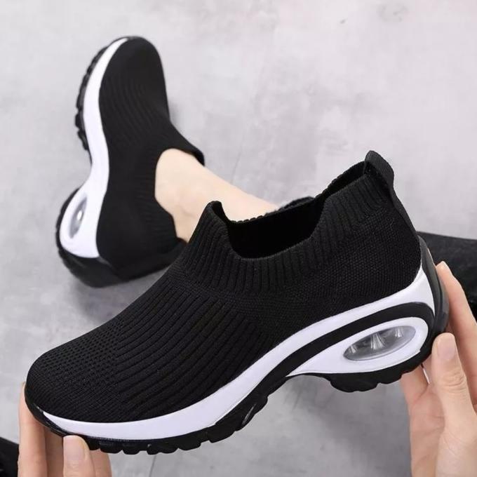 Sepatu Sneakers Wanita Slip On Import Kets Casual Tanpa Tali Terbaru