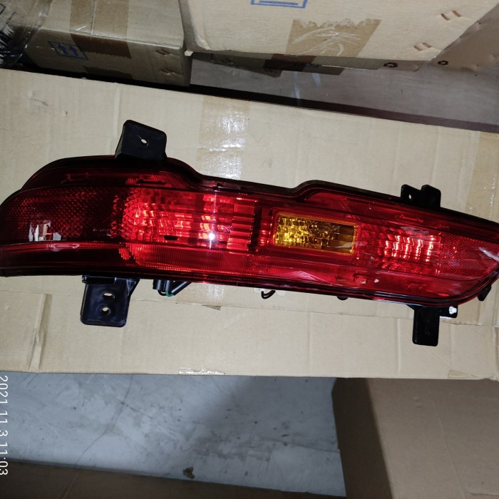 BEST QUALITY Reflektor Bumper Belakang Wuling Cortez