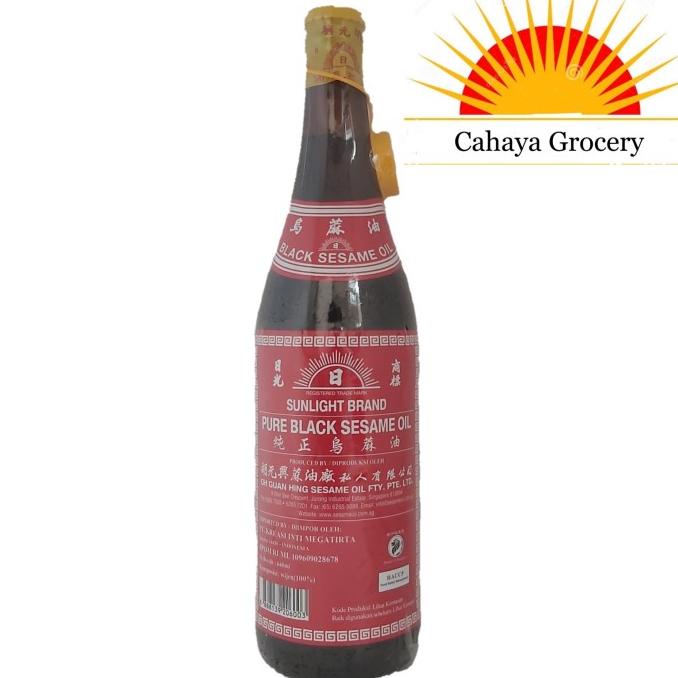 

Black Sesame oil Sunlight Brand 640ml . Minyak Wijen hitam Asli
