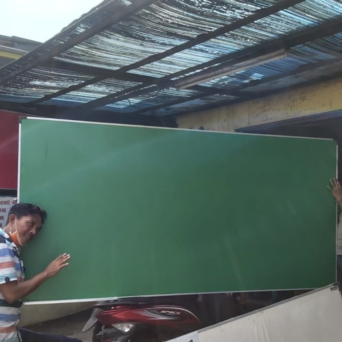 

Terlaris Chalk Papan Tulis Greenboard Kapur Uk Biasa120X240