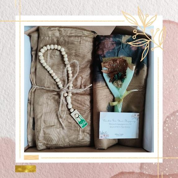 Hampers Alat Sholat Wanita - Hampers Mukena - Hampers Lebaran Ied