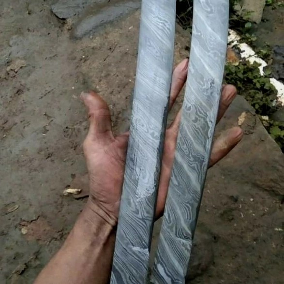 

Terlaris Bilah Pamor Buntel Mait Panjang 30Cm Tebel 6Mm Lebar 3,5Cm