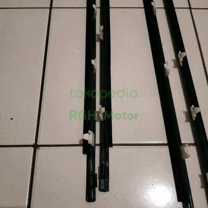 Pelipit Kaca Avanza /Xenia Lama 2004/2012