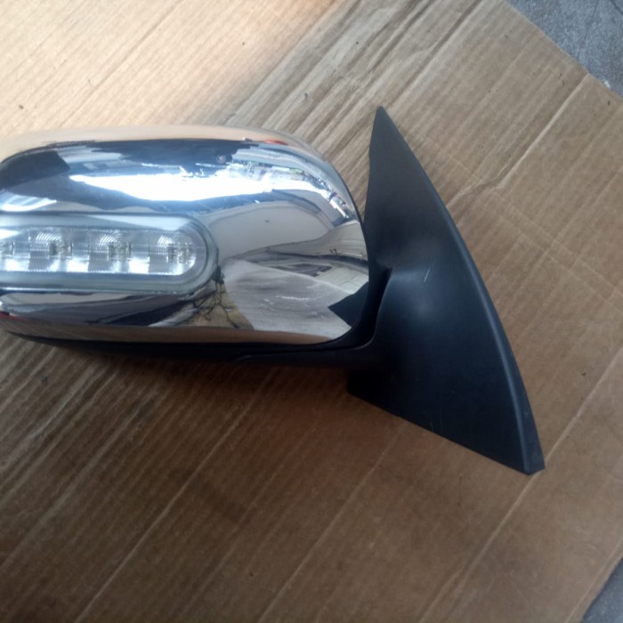 {Bekas} Spion Avanza Xenia vvti 2005-2011 Berkualitas