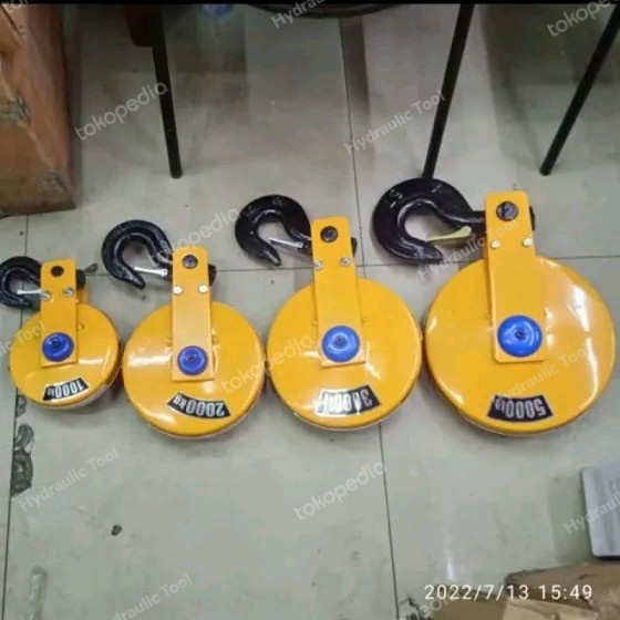 Terlaris Hook Bottom 2000Kg Wire Rope Hoist 2 Ton