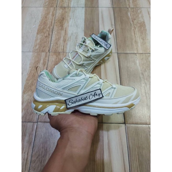 Sepatu XT-6 Expanse Cottage Core