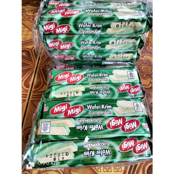 wafer krim Migi Migi rasa cocopandan