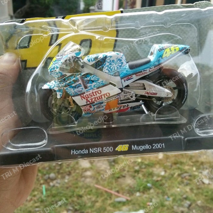 PROMO MINIATUR DIECAST LEO MODELS VALENTINO ROSSI 46 MUGELLO 2001 TERMURAH