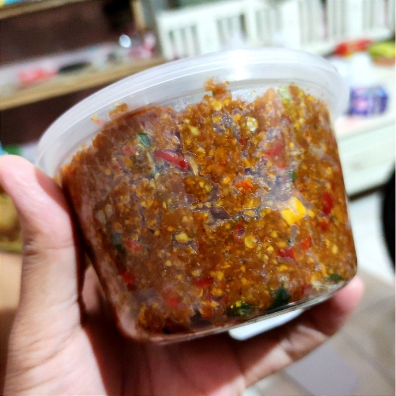 

SAMBEL PECEL DAUN JERUK HOMEMADE