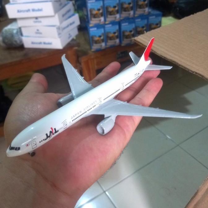 Diecast Miniatur Pesawat Terbang Jal Pesawat Boeing 777