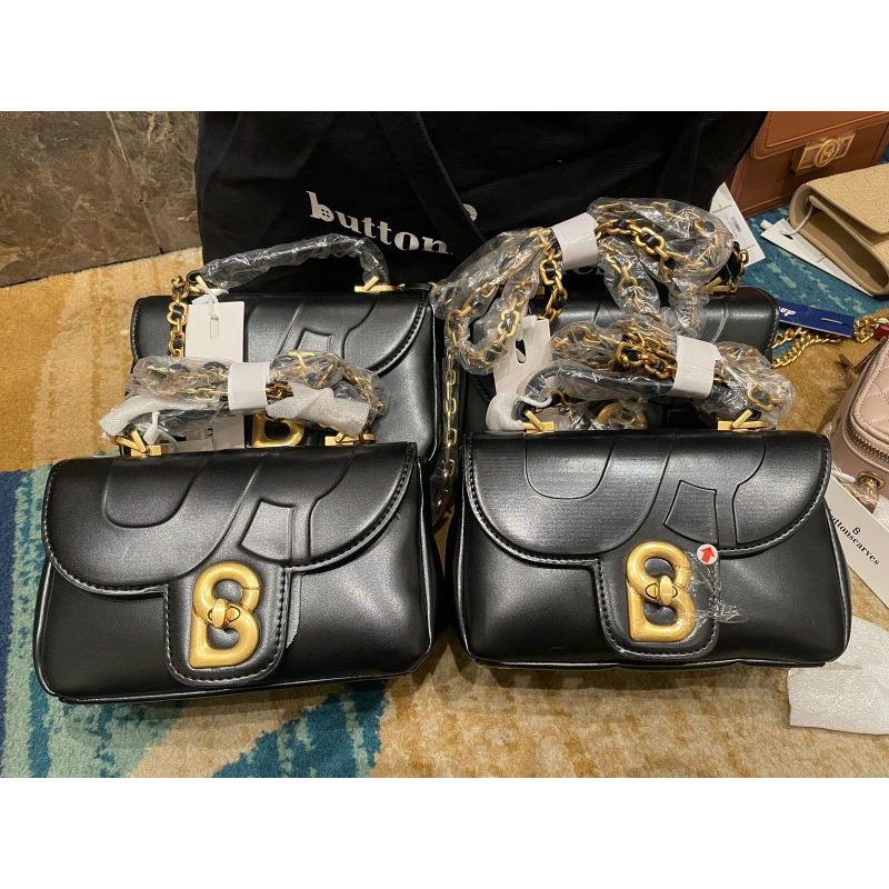 AS IS  SALE WAREHOUSE 2024 JILBAB TAS BS NO BOX / BUTTONSCARVES