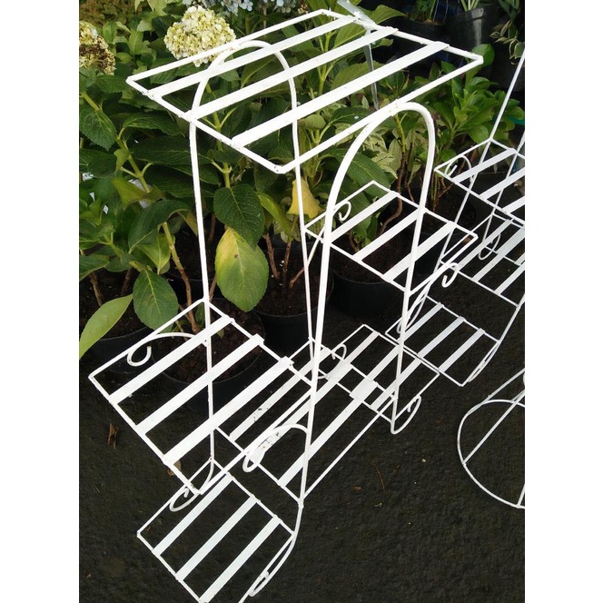 Rak Pot Besi/Rak Bunga Besi/Rak Unik/Rak Taman