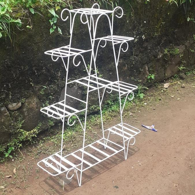 Rak Besi Tanaman Hias 9 Susun