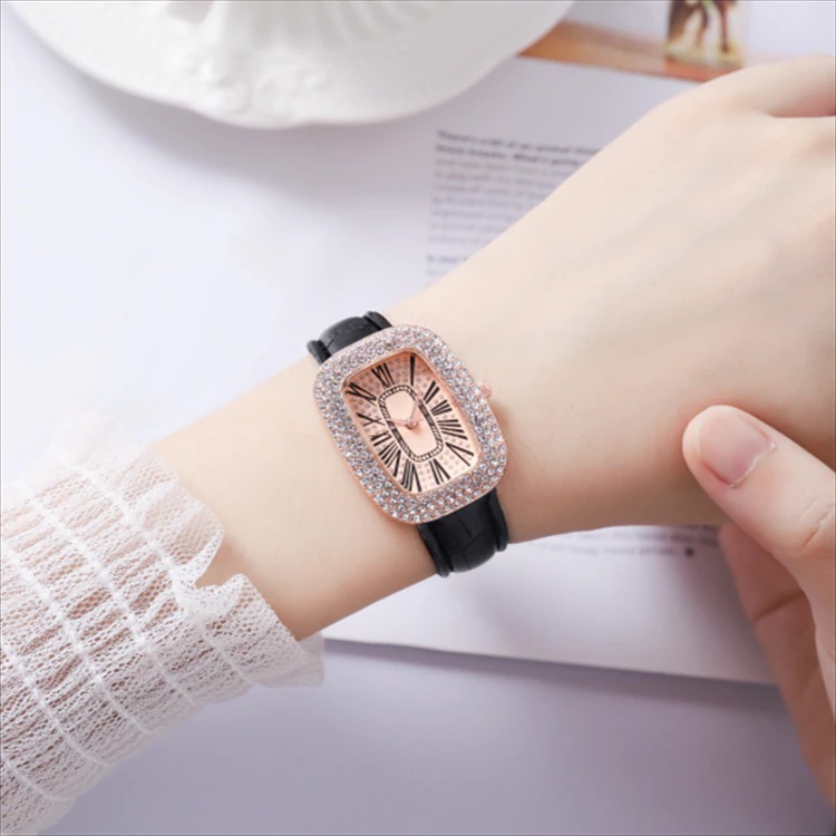 Jam Tangan Kasual Wanita Strap PU - W843 - Black