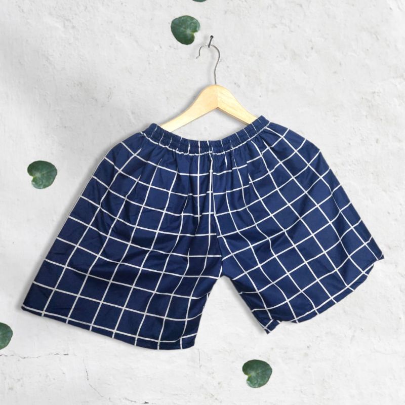 celana pendek pria wanita pendek motif kotak 2