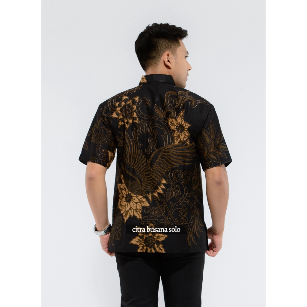 BAYUSUTA PENDEK Kemeja Batik Pria Full Furing Bahan Katun Sragenan