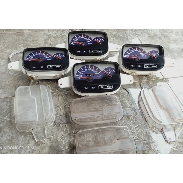 PART speedometer fiz r f1z r original
