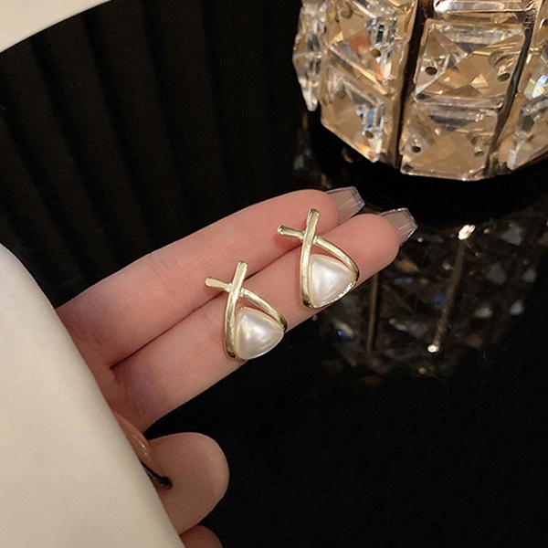 anting fashion mutiara geometric triangle pearl earrings jan315 (3F5)