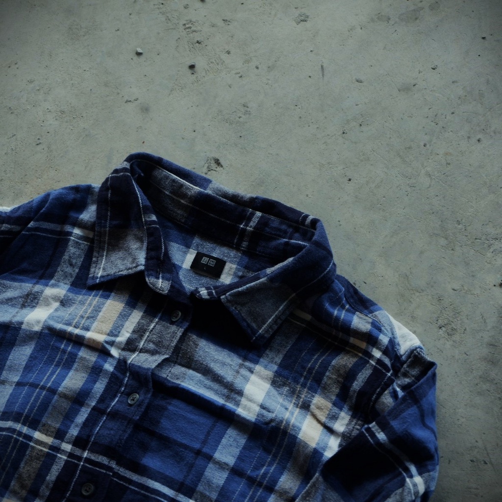 KEMEJA PANJANG PRIA FLANEL UNIQLO SECOND ORIGINAL