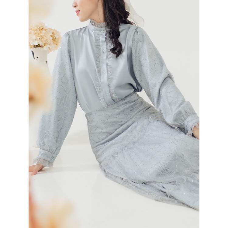 Kadaka T-0503 Satin Blouse Ruffle Detail Chantilly Lace Atasan Wanita Tangan Panjang