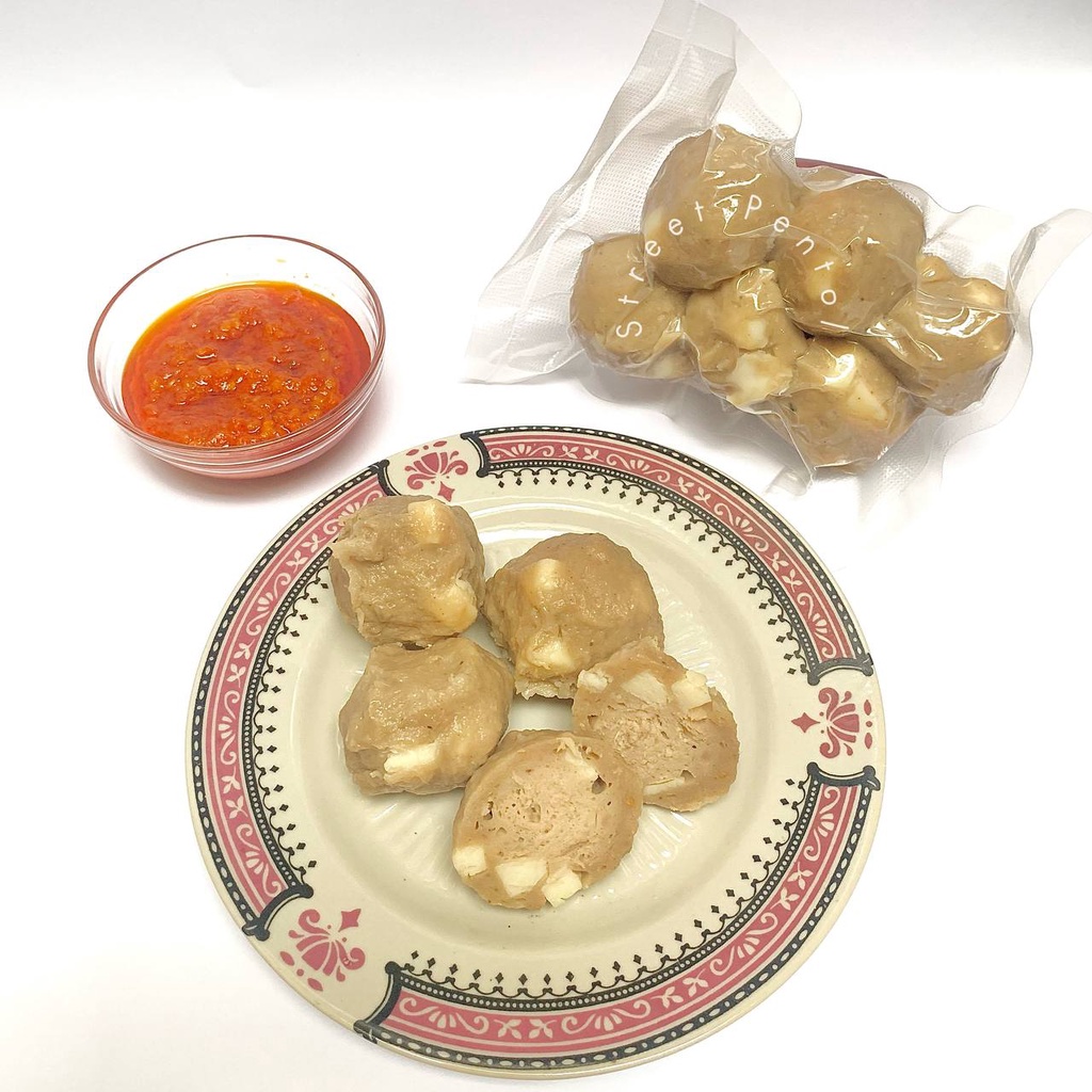 

PENTOL PEDAS FROZEN ISI KEJU (1 PACK ISI 6PCS)/ PENTOL BAKSO - STREET PENTOL