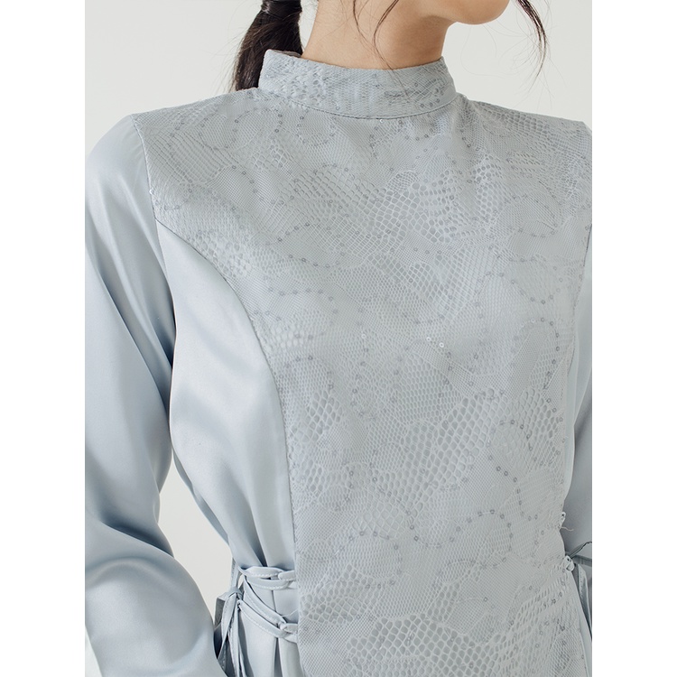 Kadaka T-0504 High Neck Long Sleeve Blouse with Princess Cut Detail Atasan Satin Wanita