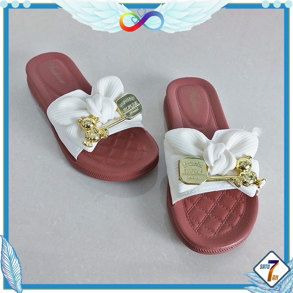 Sandal Slip On Wanita Korea Fashion Style Sandal Slop Flat Motif Pita Sandal Cewek Kasual Nyaman PVC Satu7an SPT-55