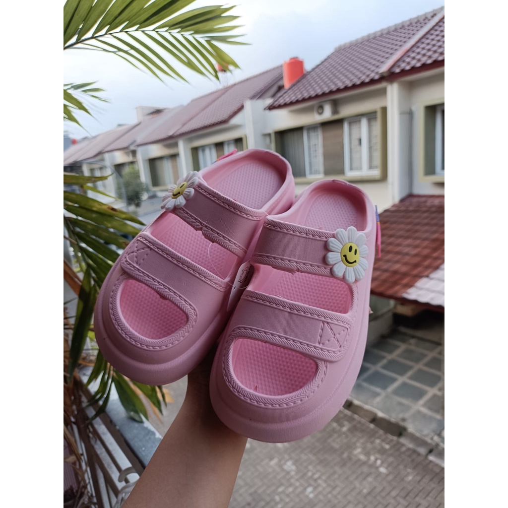 Sandal selop wanita 2 strap Flat form bunga 361M ( 36-40 ) Sandal casual fashion Terlaris