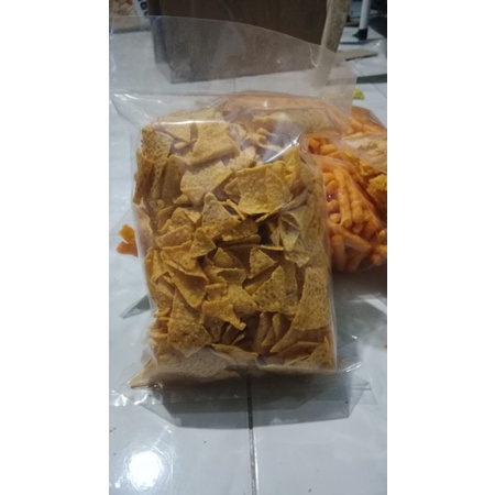 

tortilla original 250 gr/happytos curah/rasa jagung bbq/jagung happytos