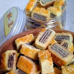 

Kukis wafer cookies kue kering kue lebara parcel lebaran