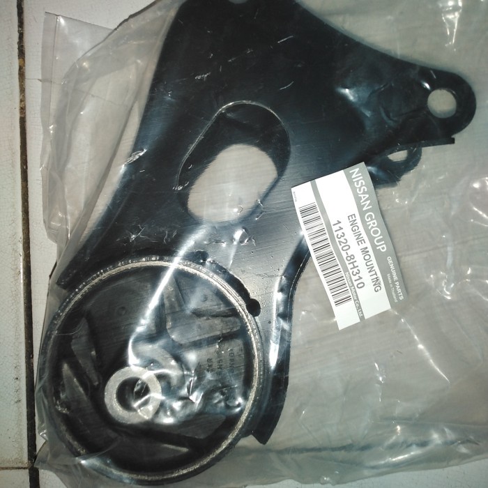 engine mounting Nissan belakang x-trail T30 rear