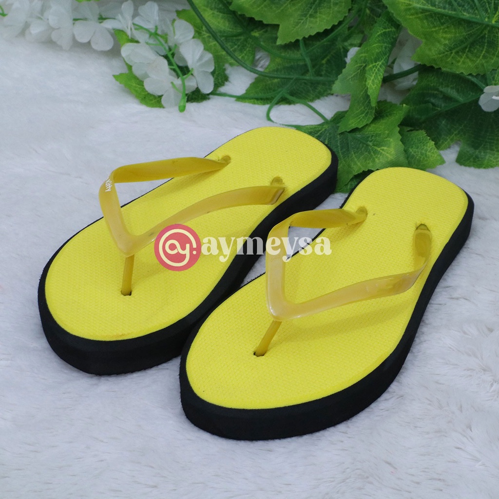 Sandal Jepit Polos Wanita Spons Premium Simpel dan Kekinian anti slip Sendal Teplek Terbaru 2023