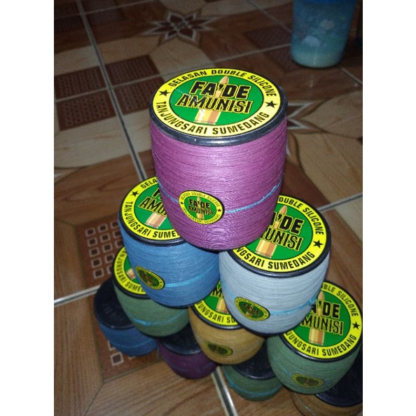 Gelasan Layangan 022/023 isi 10/1slop