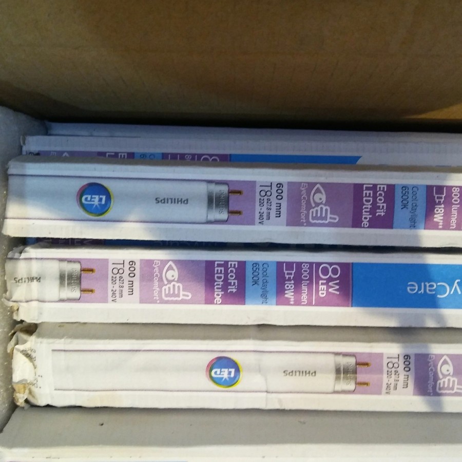 TL Led Ecofit 8 Watt Philips Putih