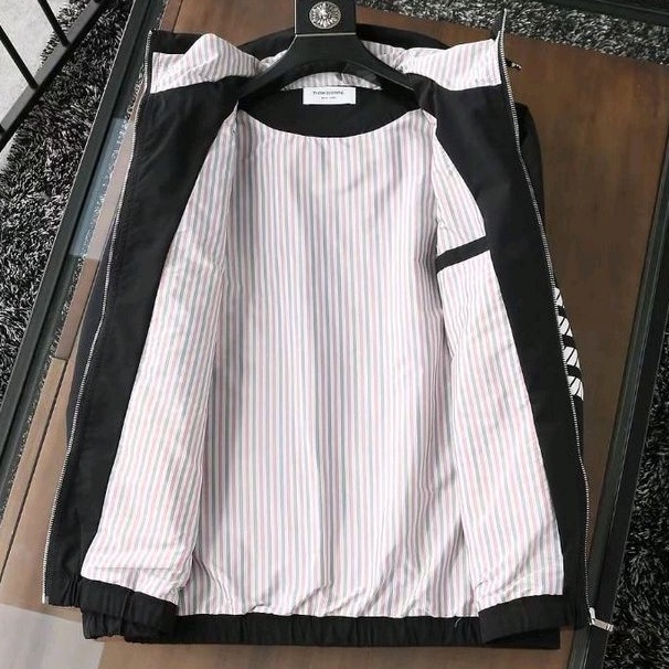 jacket pria bomber jaket import tb parasut hoodie mirror p1shoes top