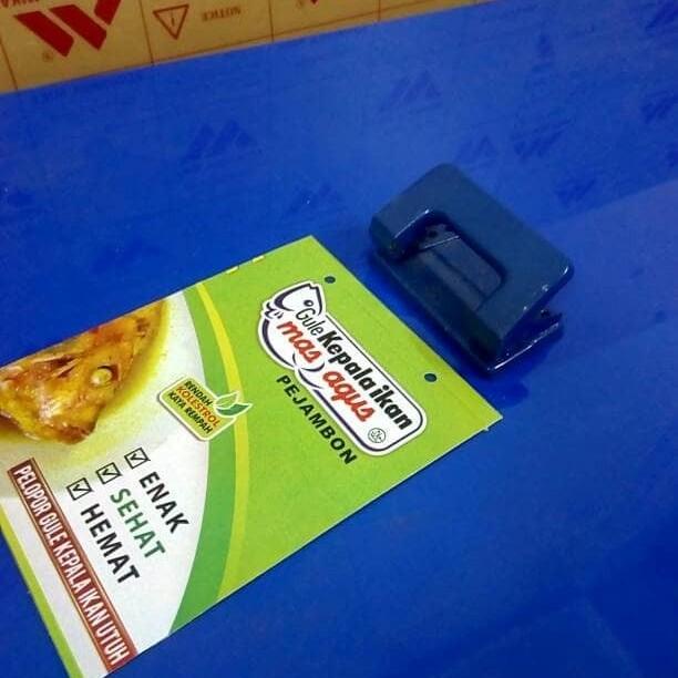 

A4 Acrylic Tempat Menu-Tempat Brosur Gantung Akrilik Bahan 5 Mm 21X30