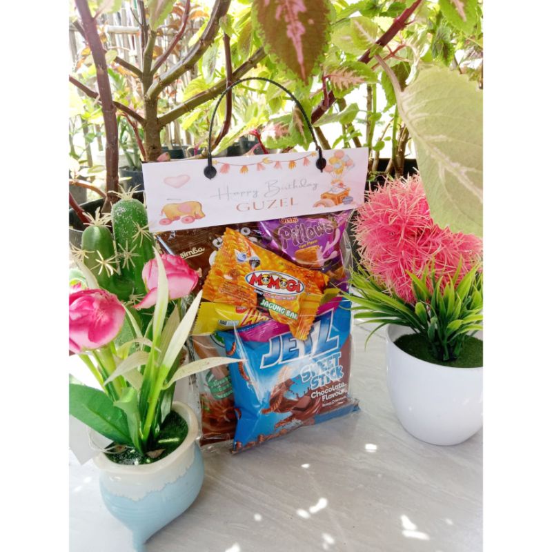 Paket Snack Ulang Tahun Bingkisan Lebaran Sovenir Idulfitri Hampers Ultah