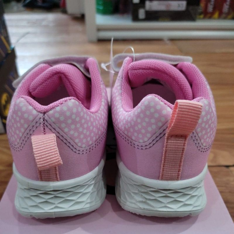 Sepatu Hello Kitty HEY006103PNK